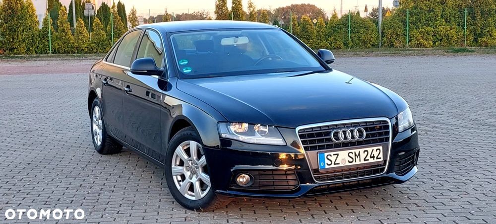 Audi A4 - 1