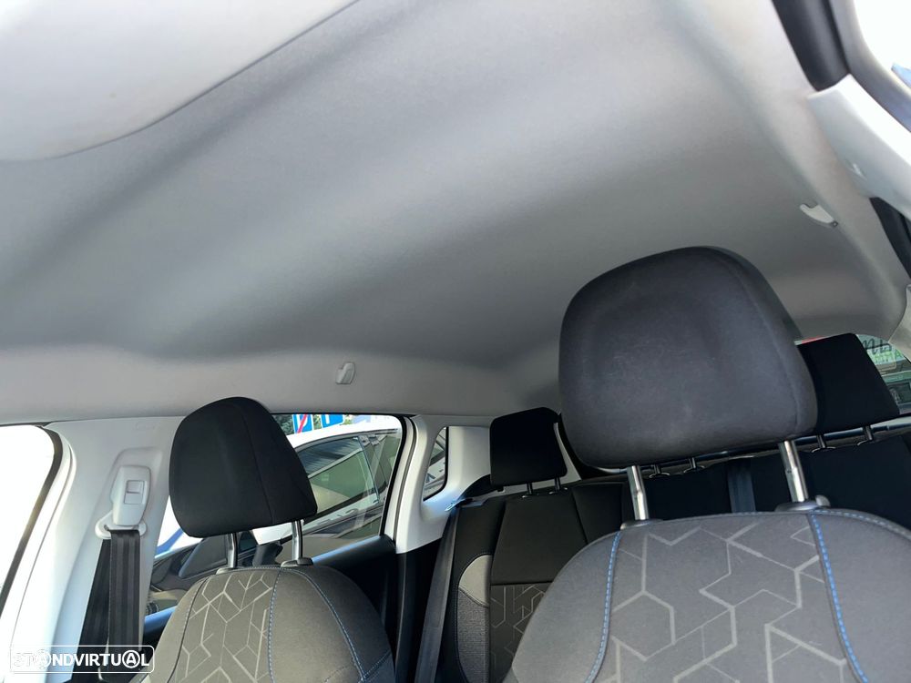 Peugeot 2008 1.5 BlueHDi Signature - 44