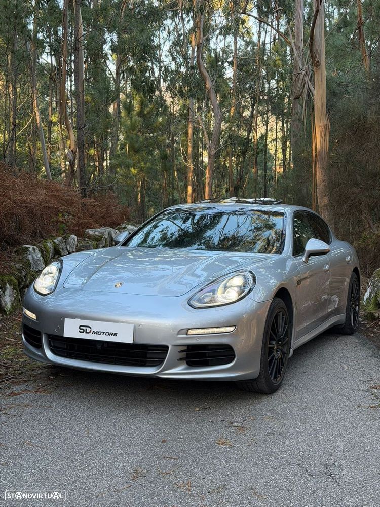 Porsche Panamera Platinum Edition - 5