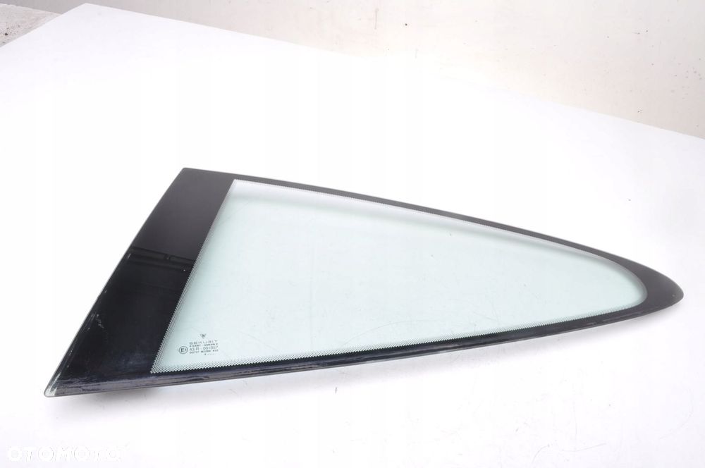 PORSCHE 911 996 SZYBA KAROSERYJNA LEWY TYŁ - 1