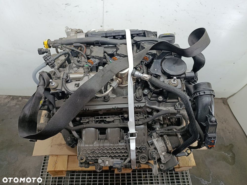 SILNIK PEUGEOT 2008 II HN05 10TMAF 1.2 THP 130KM - 2