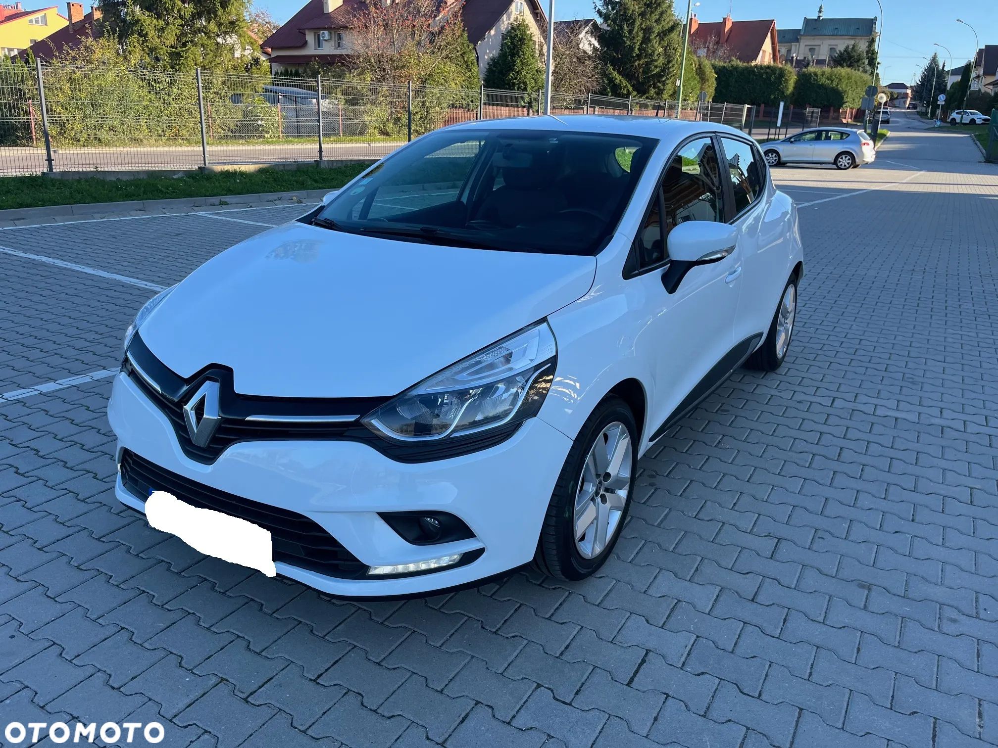 Renault Clio 1.5 dCi Energy Intens - 1