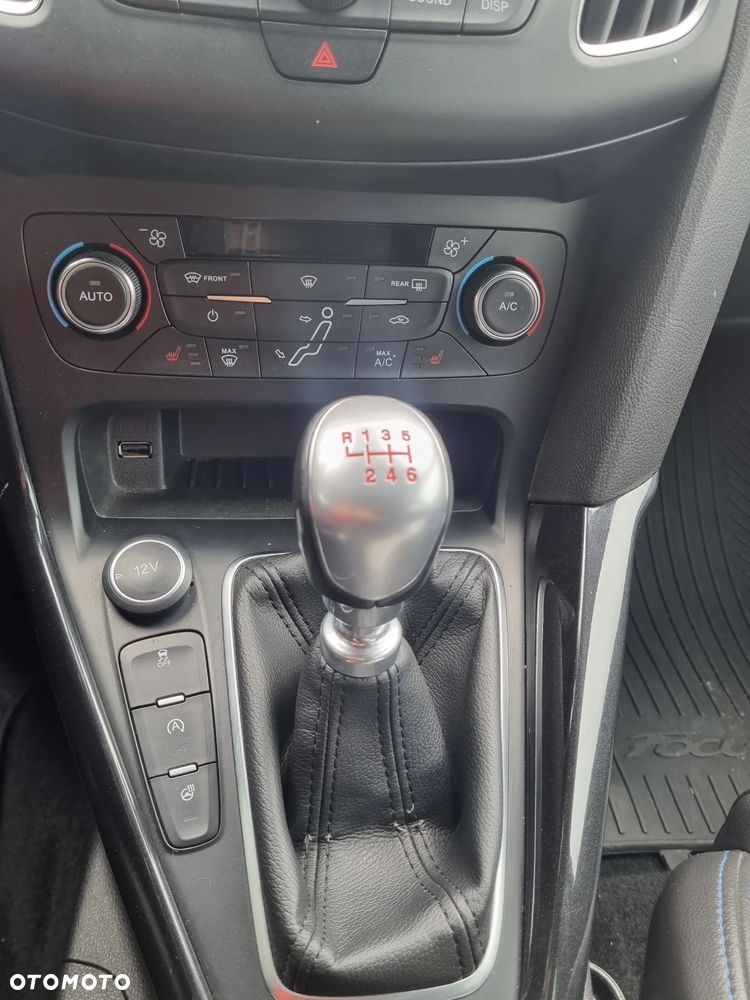Ford Focus 2.0 EcoBoost ST-2 - 7