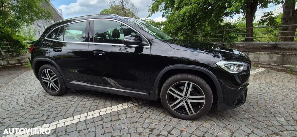 Mercedes-Benz GLA 250 e - 16