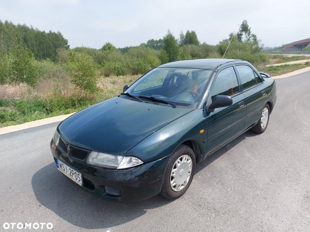Mitsubishi Carisma - 2