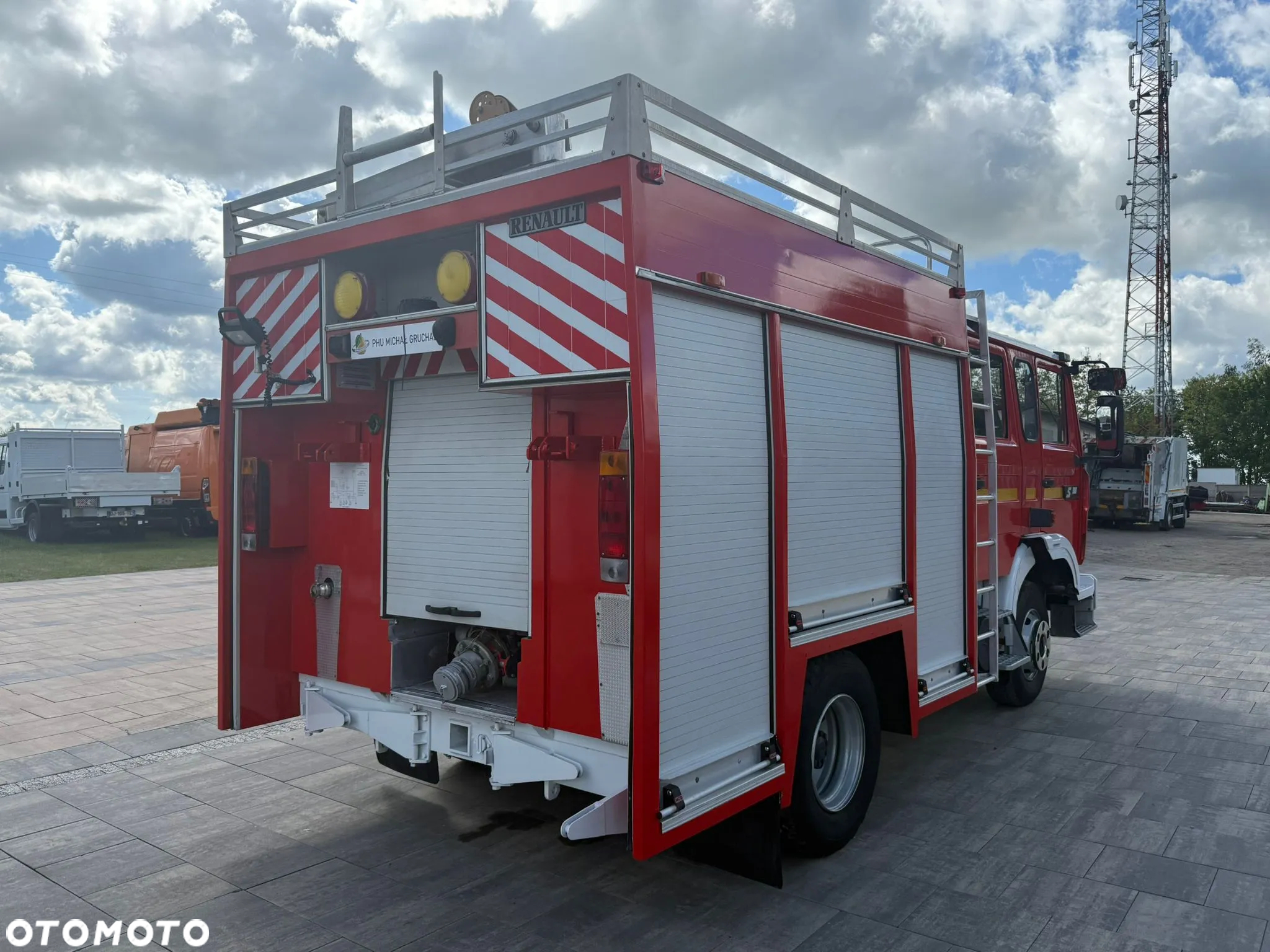 Renault MIDLINER S180 - 9