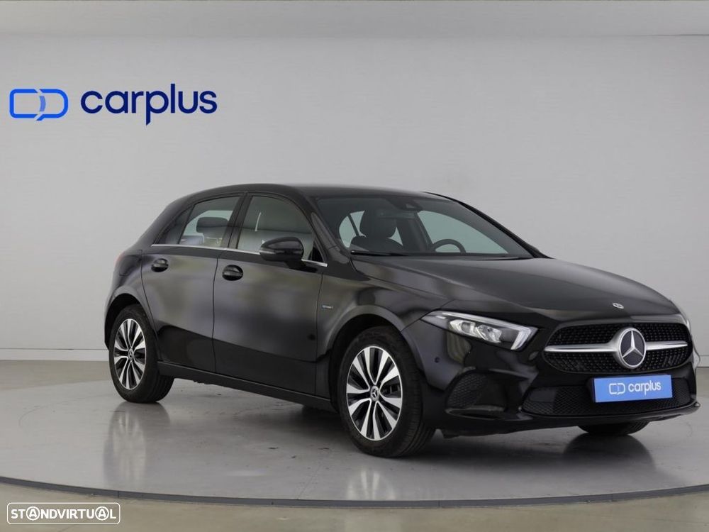 Mercedes-Benz A 250 e Style Plus - 2