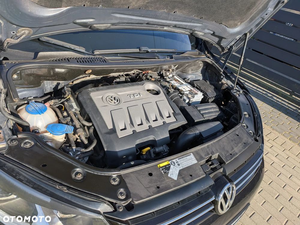 Volkswagen Touran 2.0 TDI DPF DSG Cup - 10