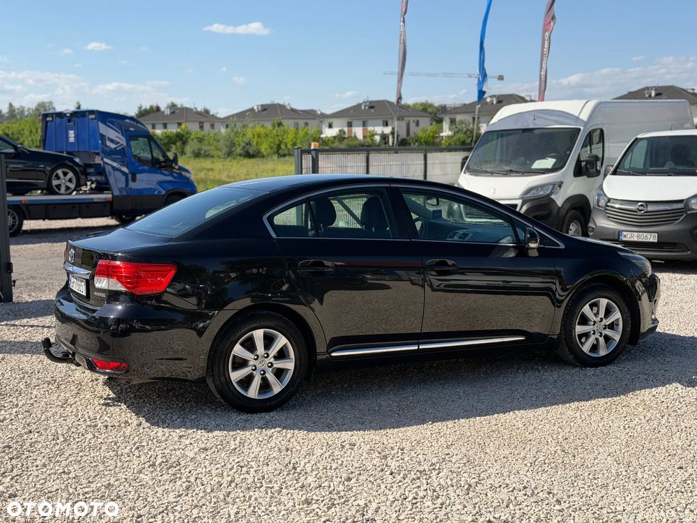 Toyota Avensis 1.8 Prestige MS - 9
