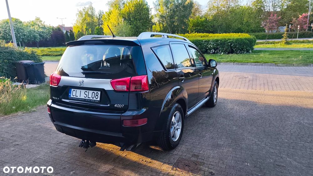 Peugeot 4007 HDI FAP 7-Sitzer Allure - 24