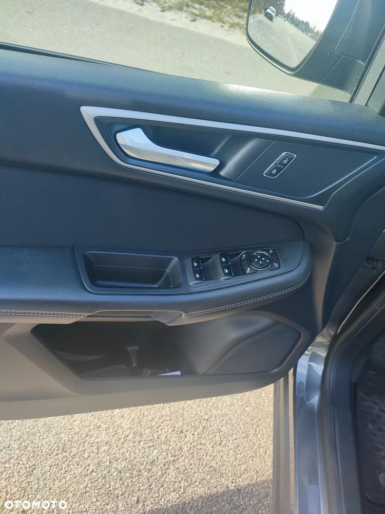 Ford S-Max 2016 photo 4