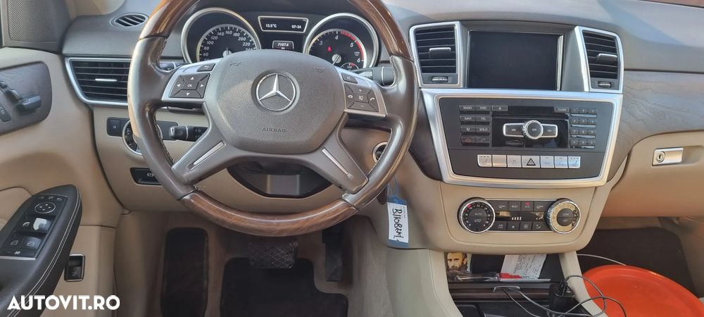 Mercedes-Benz ML 350 BlueTec 4MATIC Aut - 16