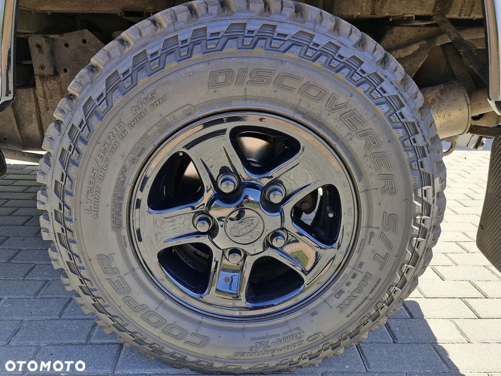 Land Rover Defender 2.2 TD4 E - 23