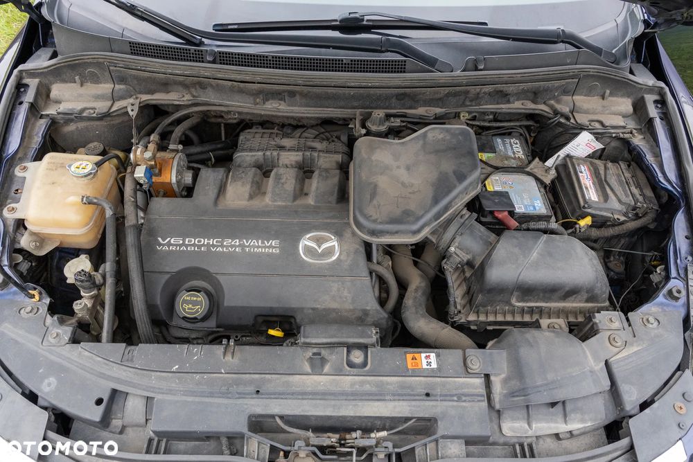 Mazda CX-9 - 16