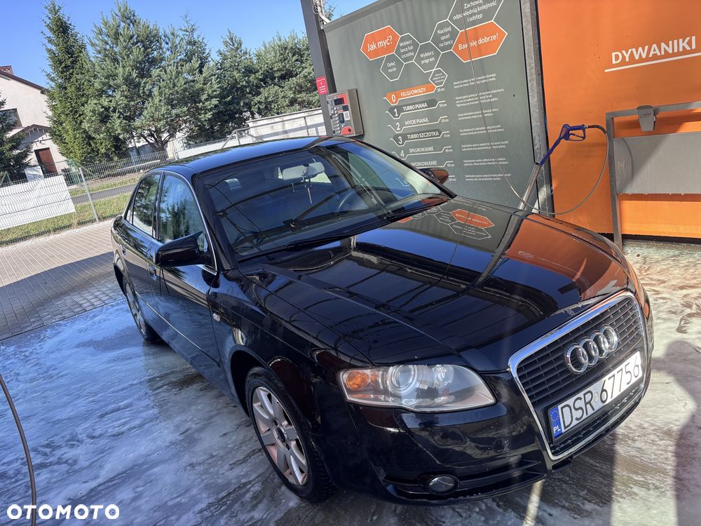 Audi A4 Limousine - 2