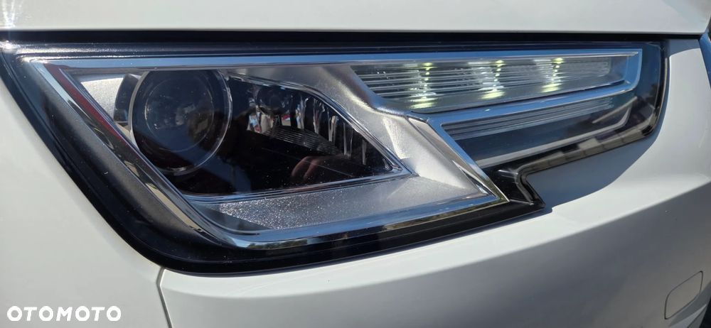 Audi A4 Avant 40 TFSI S tronic - 23