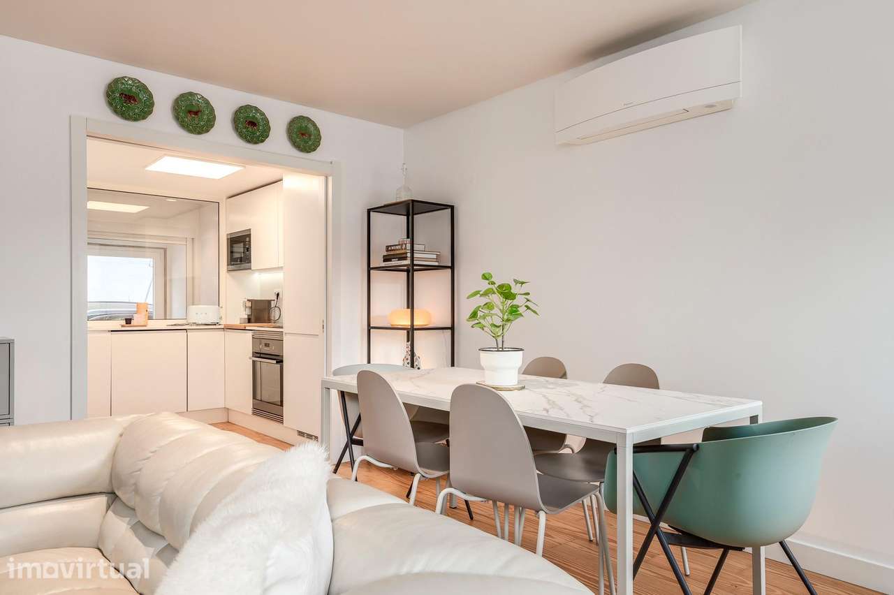 T2 Duplex de Charme no Chiado | 98m2 | Prédio Reabilitado - Grande imagem: 2/29