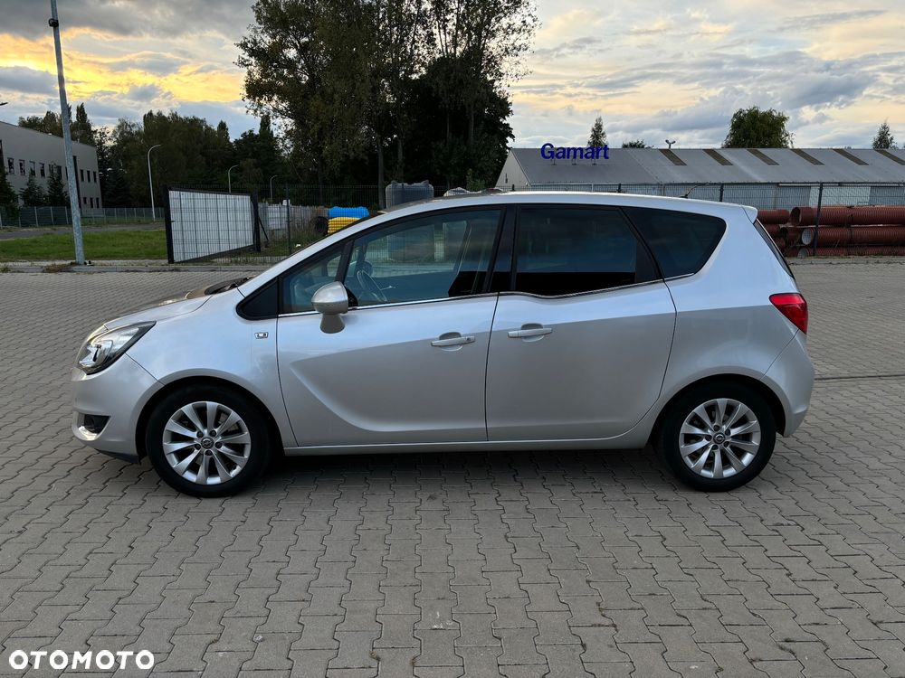 Opel Meriva 1.6 CDTI Cosmo S&S - 2
