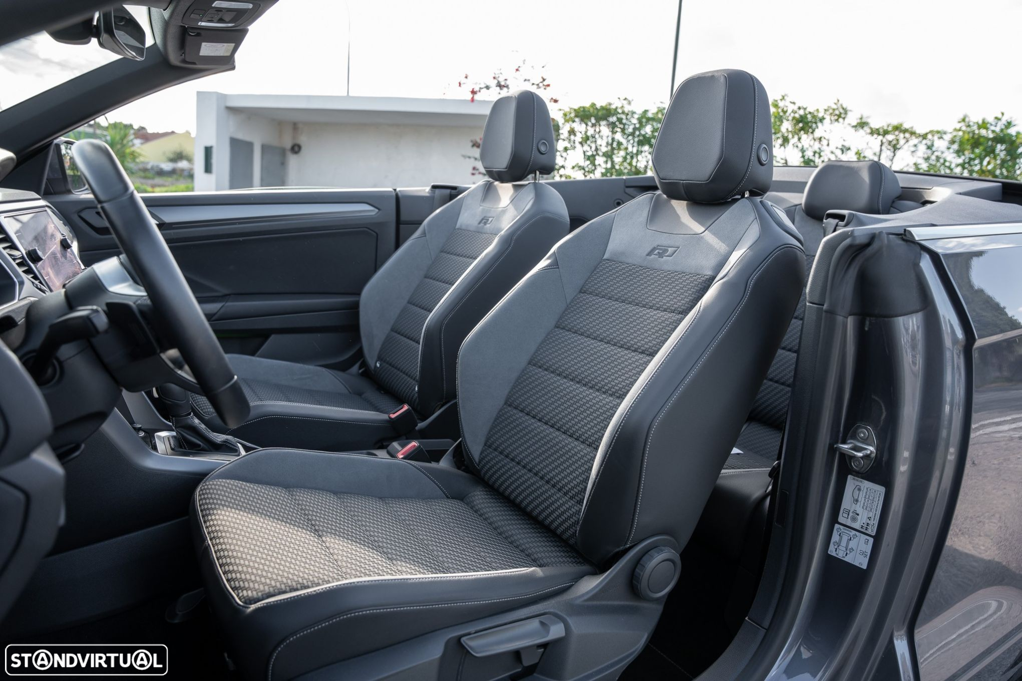 VW T-Roc Cabrio 1.5 TSI R-Line DSG - 14