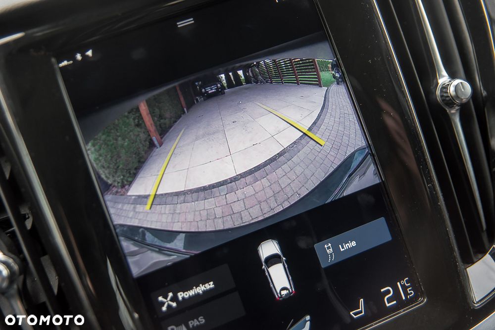 Volvo V60 D3 Drive-E Momentum - 35