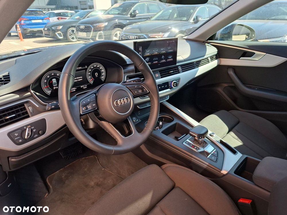 Audi A4 Limousine 35 TFSI mHEV Advanced S tronic - 5