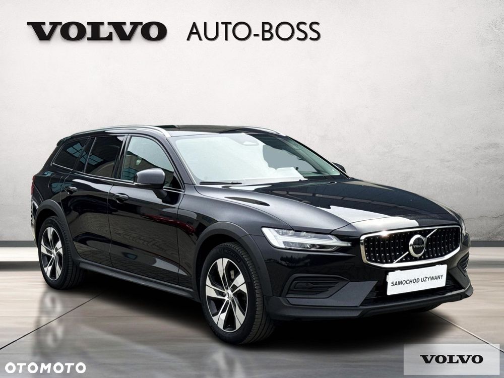 Volvo V60 Cross Country - 7