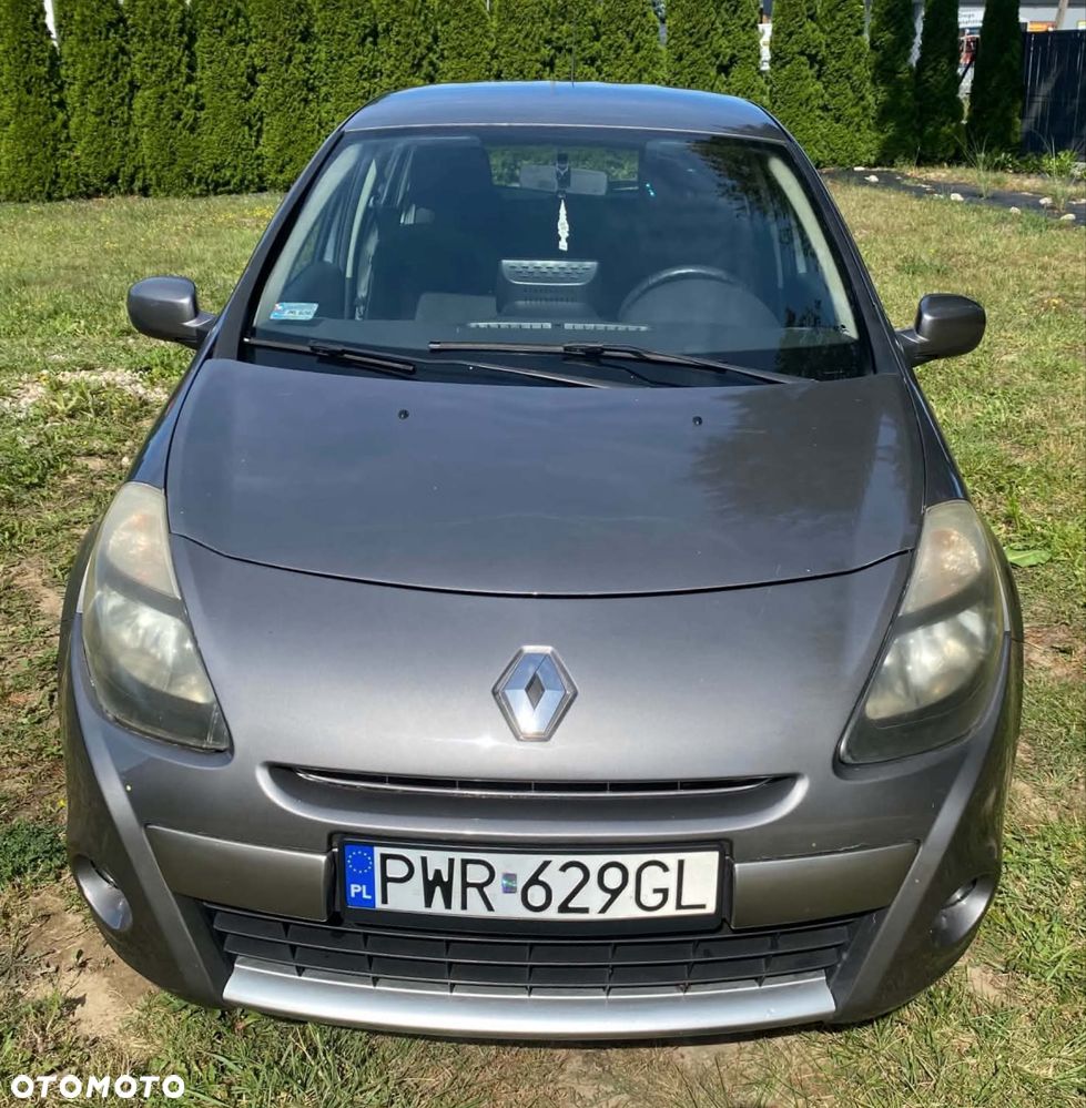 Renault Clio - 2