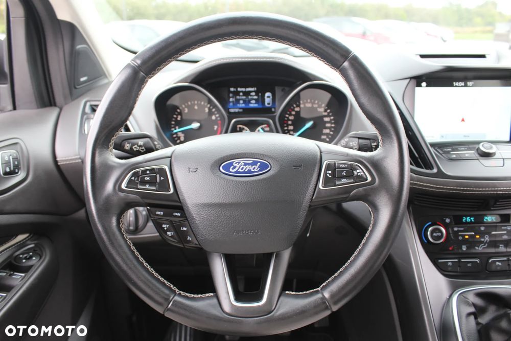 Ford Kuga 1.5 EcoBoost 2x4 Vignale - 32