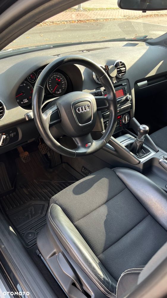 Audi A3 ver-1-8-tfsi-s-line-sportpaket - 8