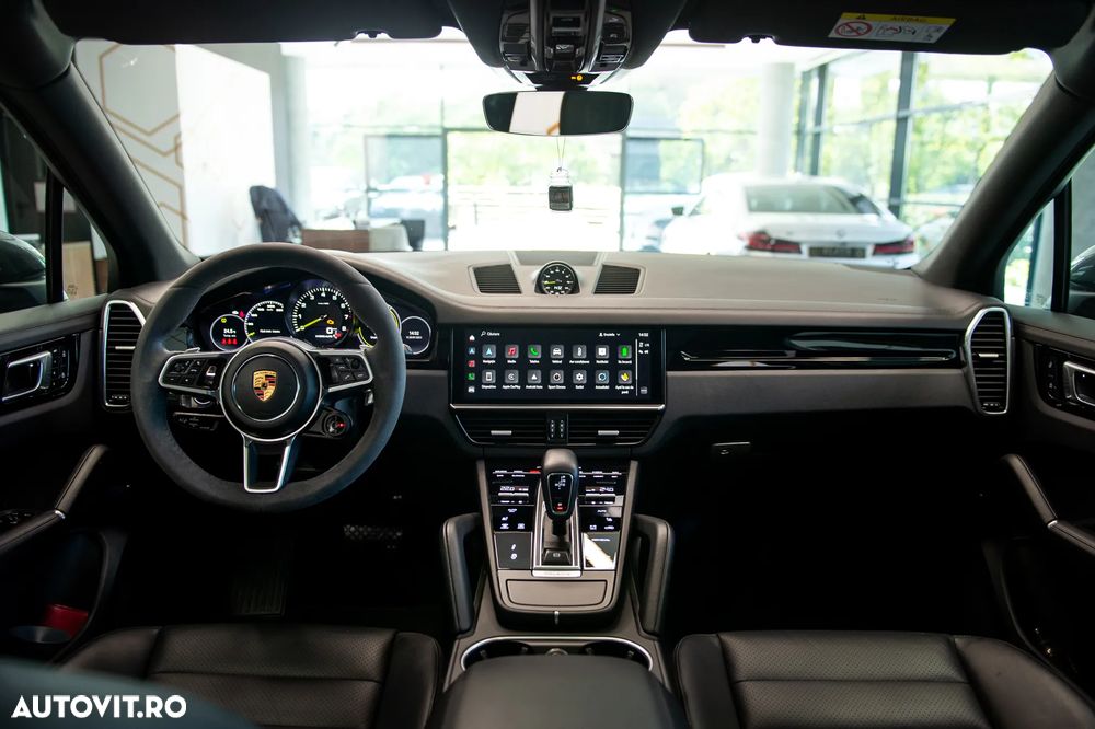 Porsche Cayenne - 19