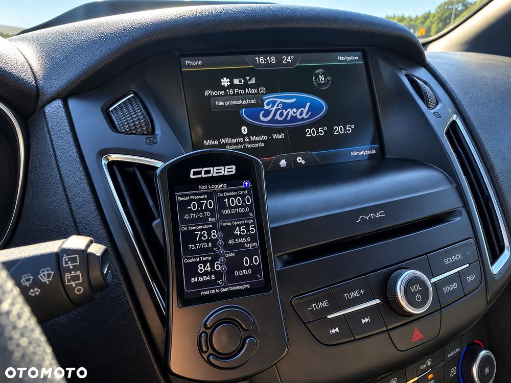 Ford Focus - 13
