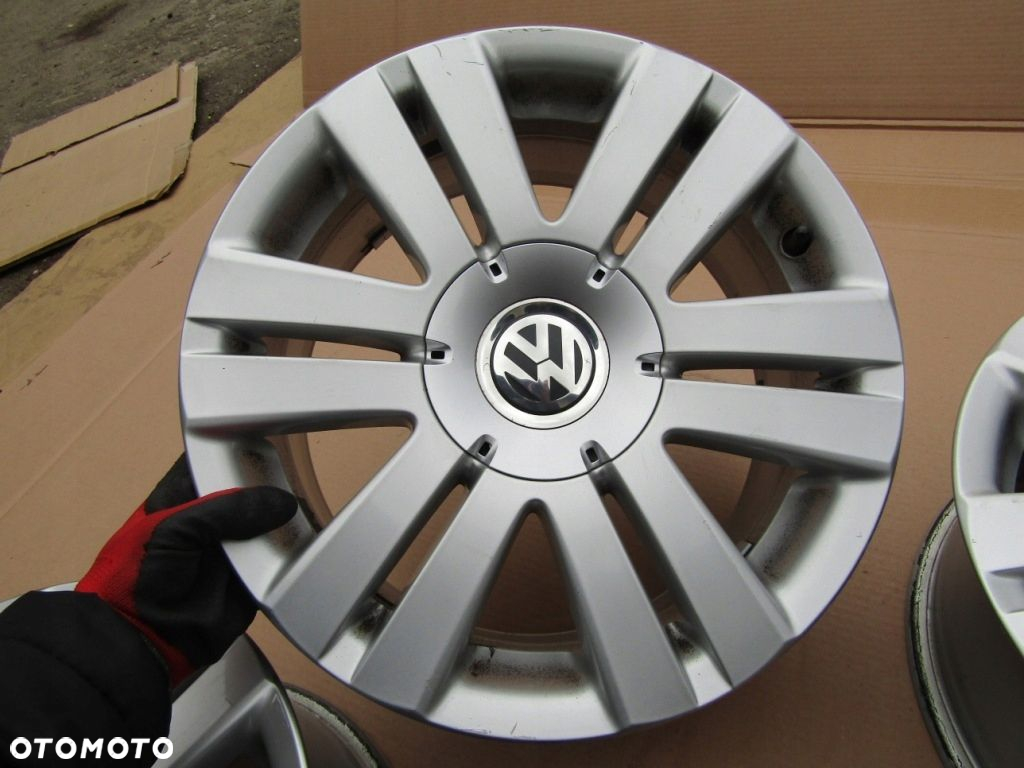 4x Felgi 16 VW T4 Touran Caddy Jetta Golf V VI VII VIII Passat B5 B6 B7 B8 - 14