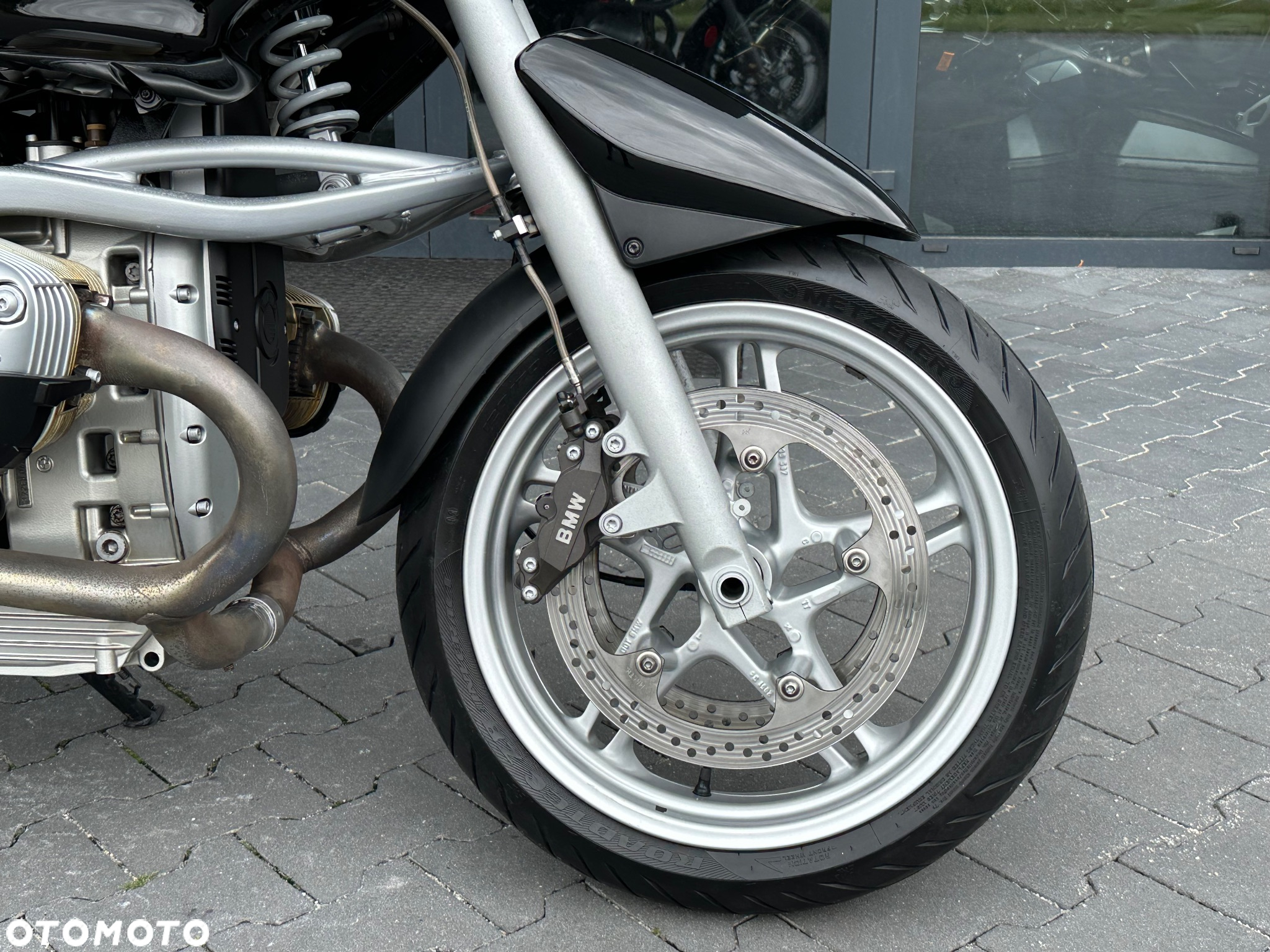 BMW R - 8