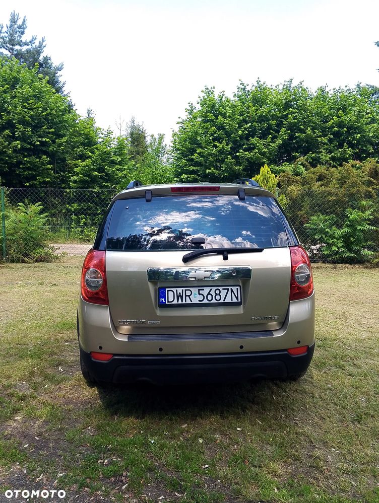 Chevrolet Captiva 2.4 LS - 10