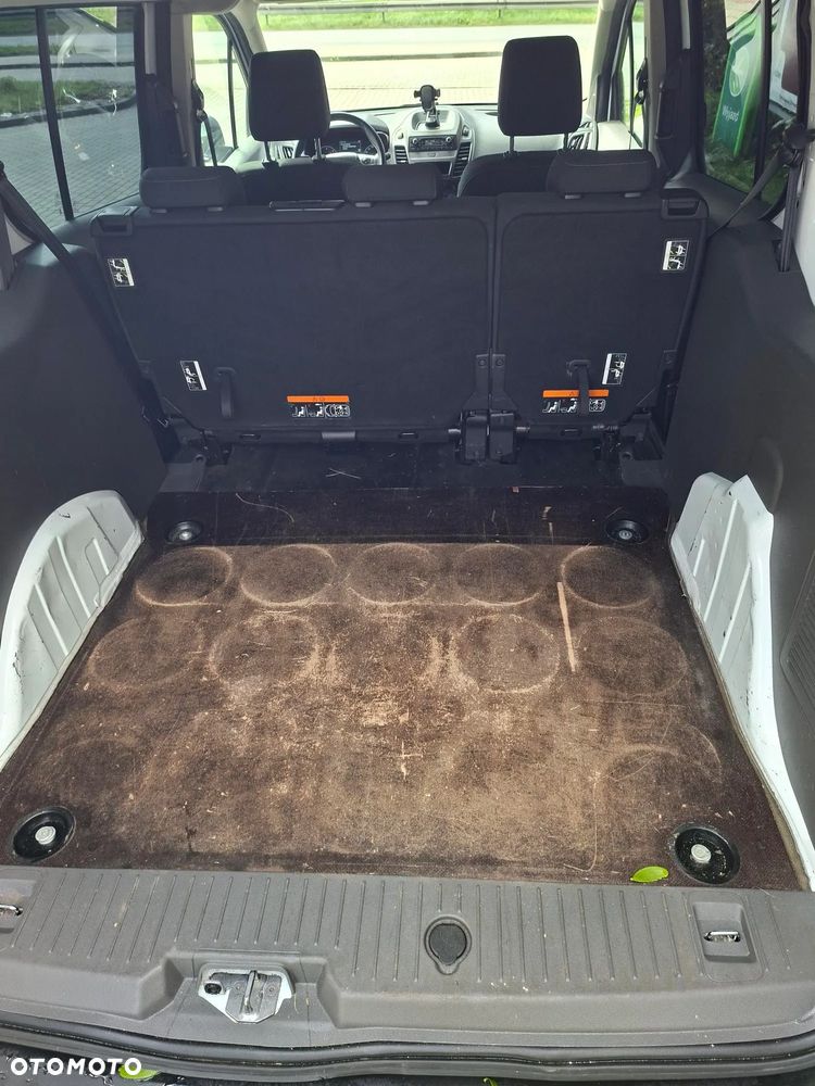 Ford Transit Connect - 22