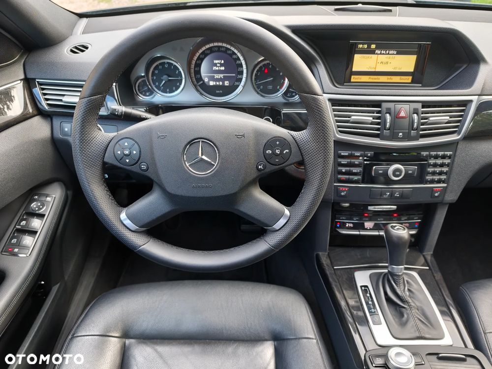 Mercedes-Benz Klasa E - 8
