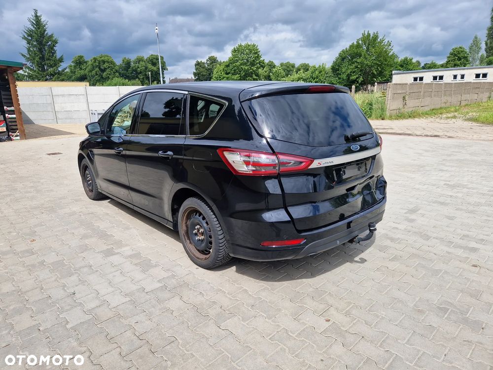 Ford S-Max 1.5 EcoBoost Titanium - 4