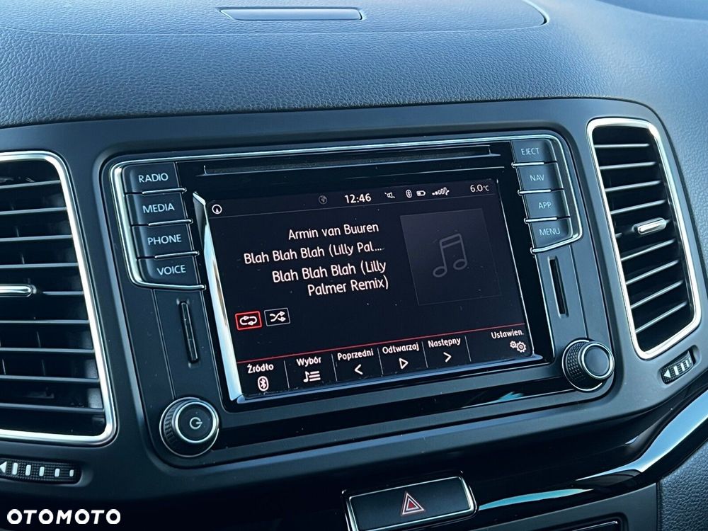 Volkswagen Sharan 2.0 TSI BMT Highline DSG - 23