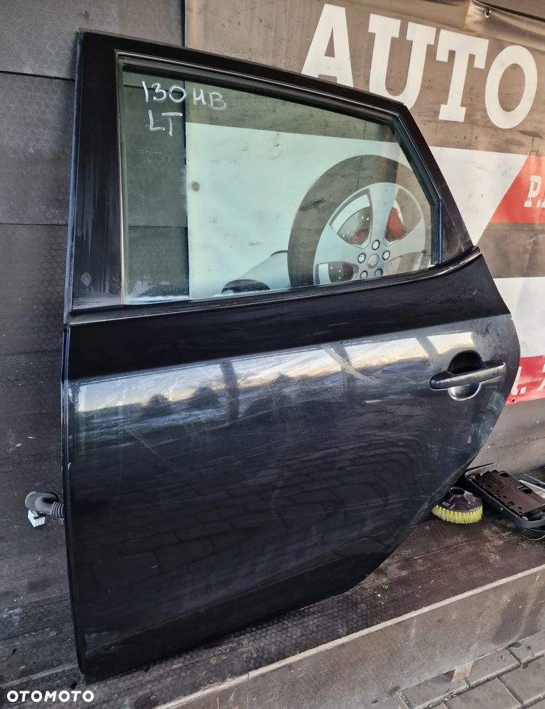 DRZWI LEWE TYŁ HYUNDAI i30 HB 9F - 5