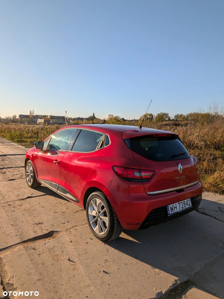 Renault Clio 1.2 16V Limited - 2