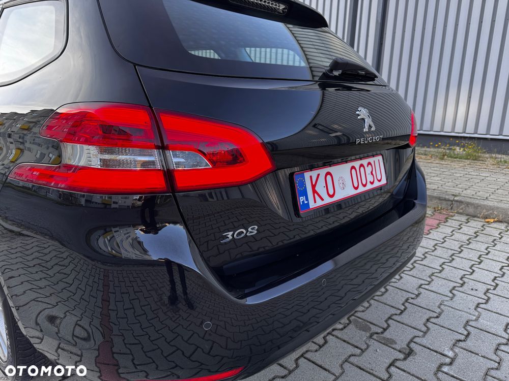 Peugeot 308 PureTech 130 GPF Stop & Start Active Business-Paket - 18