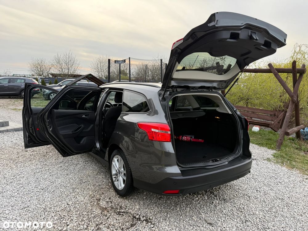 Ford Focus 1.6 TDCi DPF Trend - 23