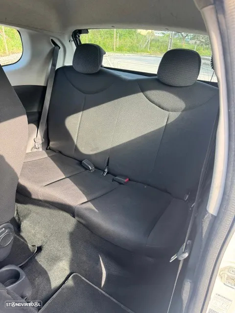 Peugeot 108 1.0 VTI - 12