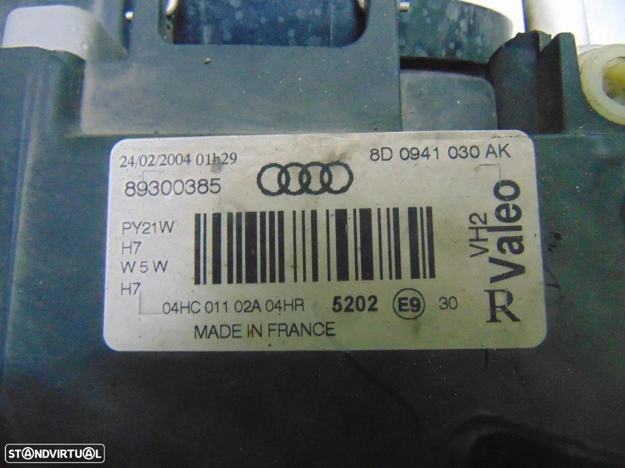 Audi A4 faróis - 7