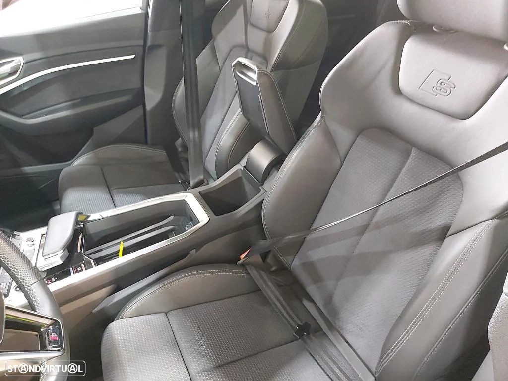 Audi Q8 e-Tron Sportback 50 quattro S line - 7
