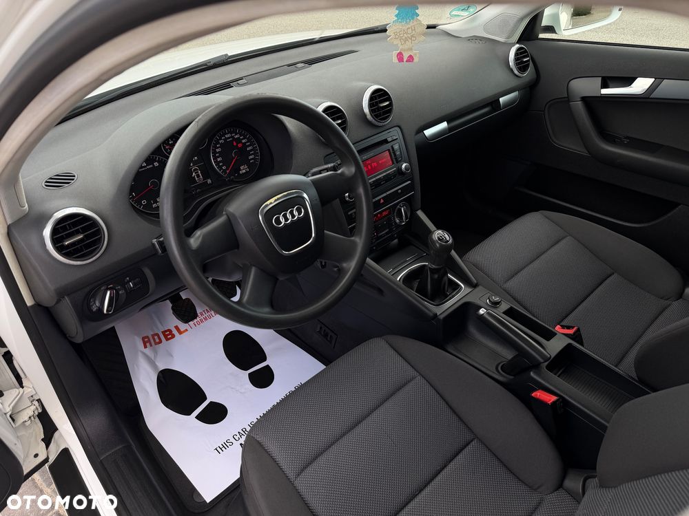 Audi A3 Sportback 1.4 TFSI Attraction - 12