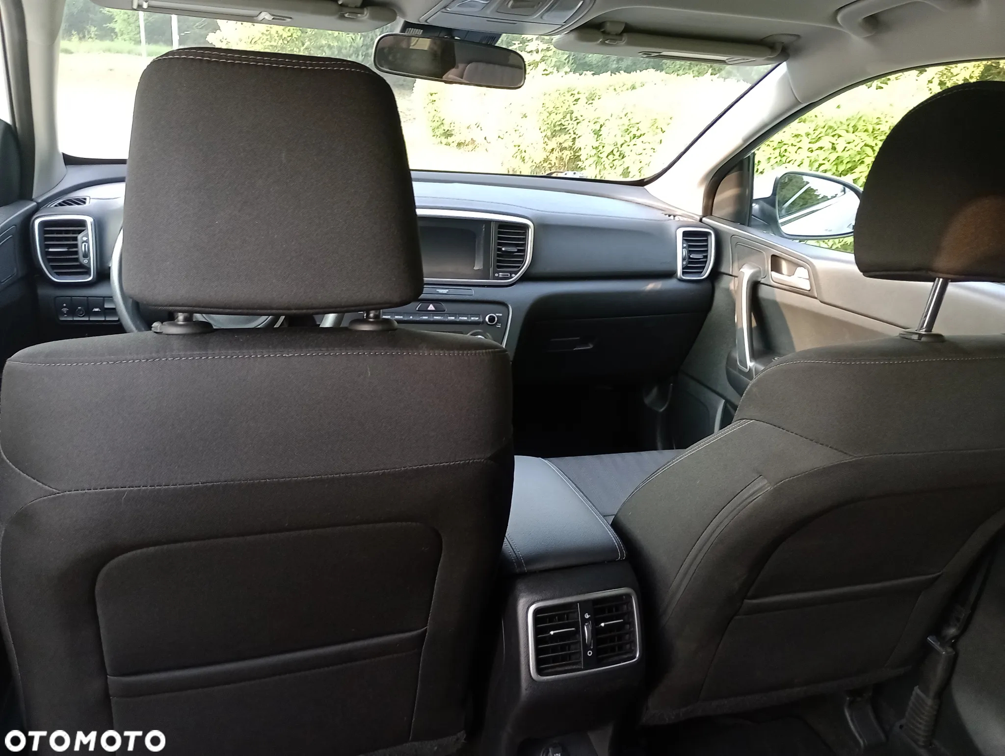 Kia Sportage - 12