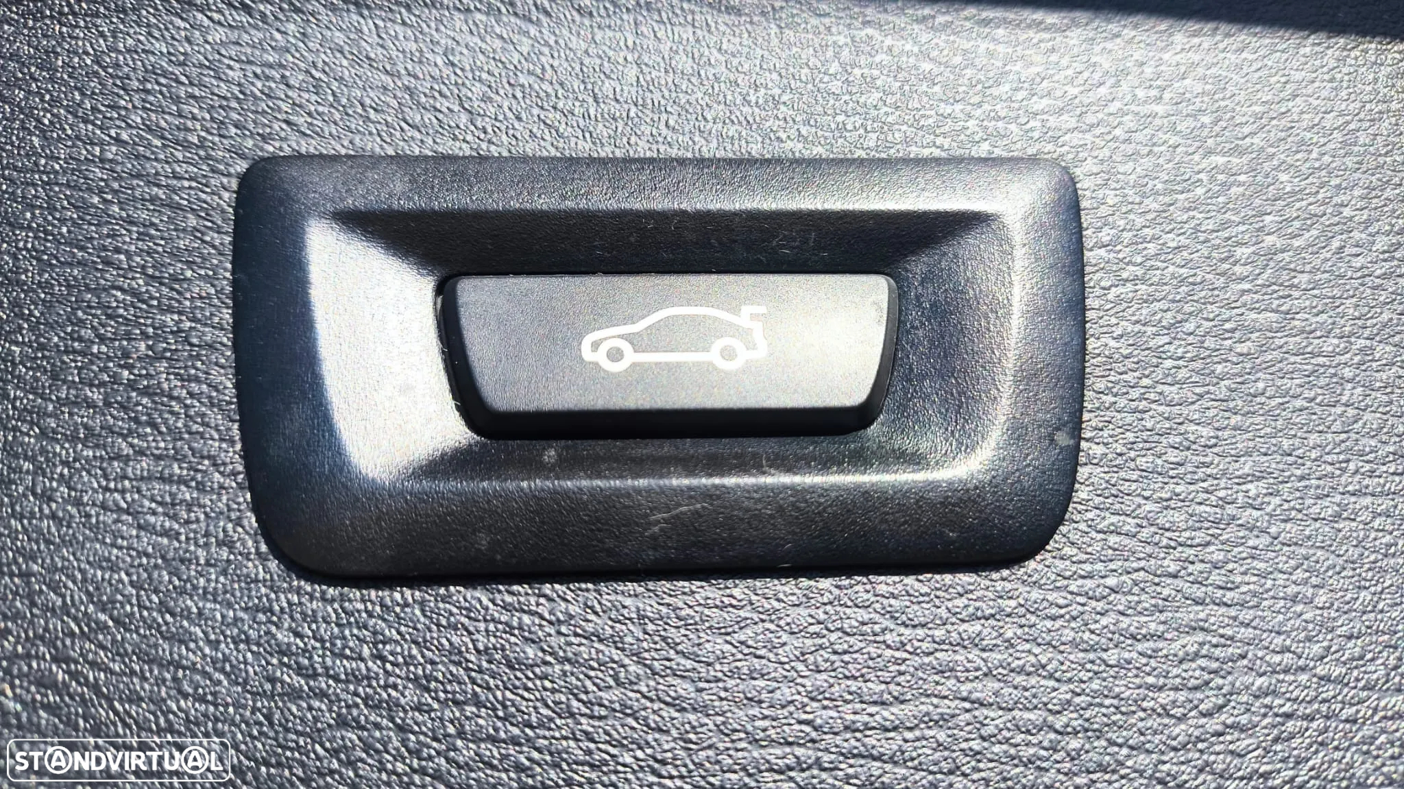 BMW X1 16 d sDrive Auto xLine - 38