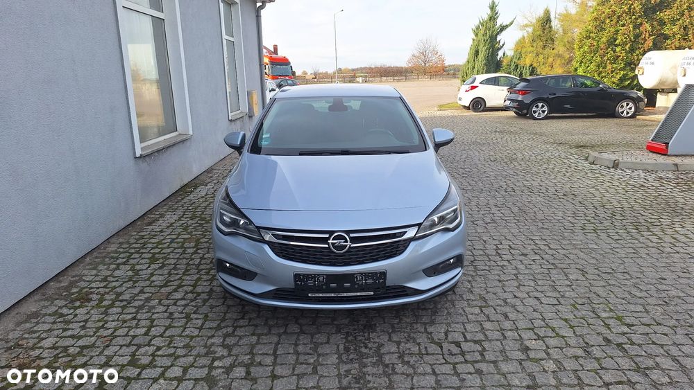 Opel Astra 1.6 BiTurbo D (CDTI) Start/Stop Dynamic - 2