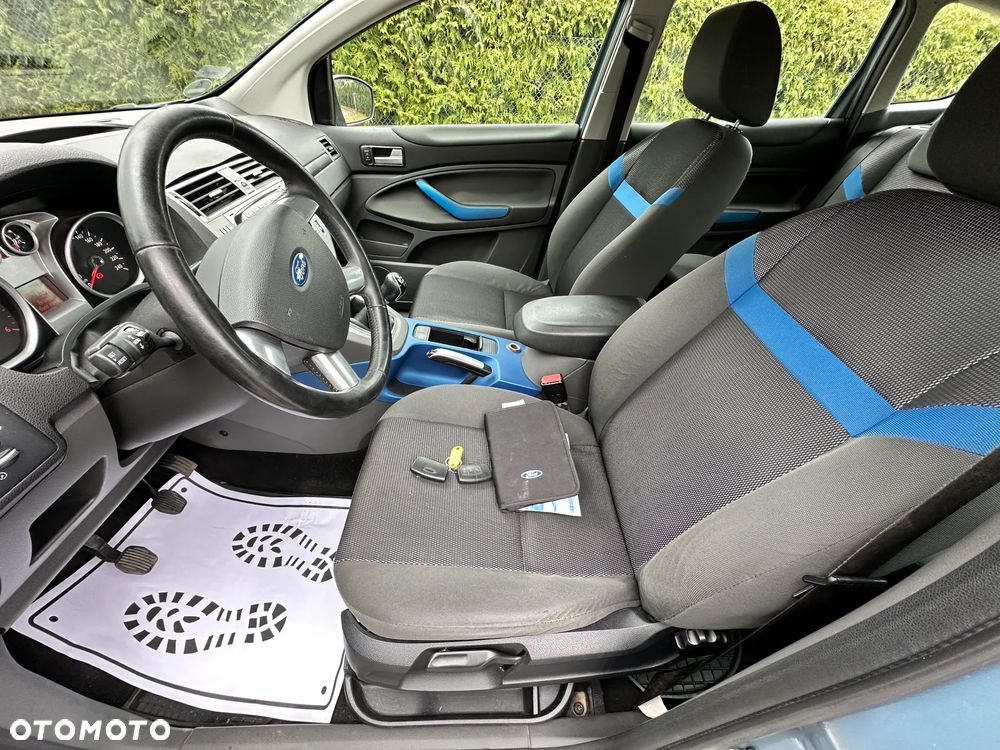 Ford Kuga 2.0 TDCi 2x4 Trend - 16